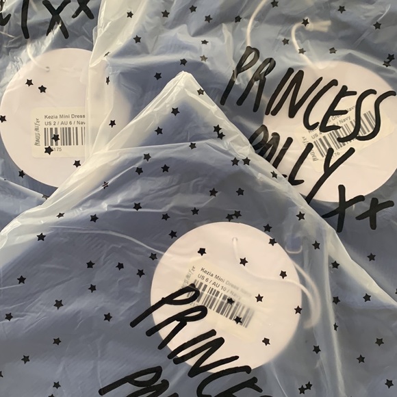 🔴Princess Polly Kezia Dress - Picture 4 of 6